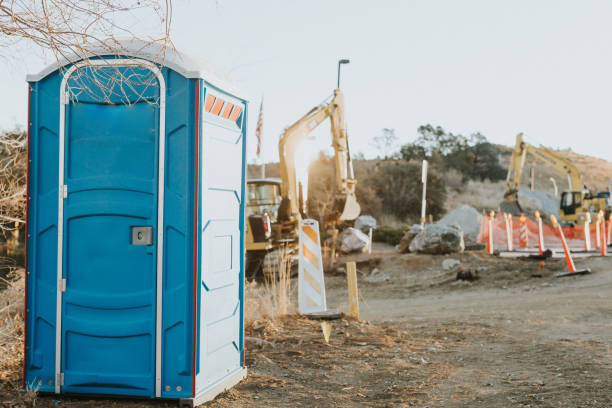 Portable Toilet Options We Offer in Suncoast Estates, FL