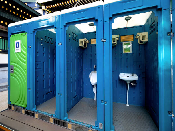 Best Portable bathroom rental  in Suncoast Estates, FL